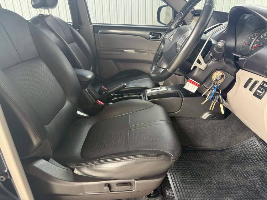 Mitsubishi Pajero 2.5GT ปี15 11