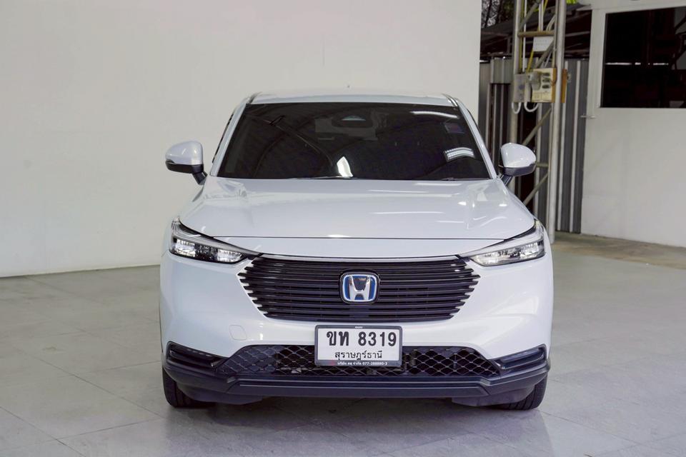 HONDA HR-V 1.5 E e:HEV AT (ปี 2024)ทะเบียน: ขท 8319 (สุราษฎร์ธานี) สี: ขาวเครื่องยนต์: เบนซิน + ไฟฟ้า 1500ccเลขไมล์ปัจจุบัน: 52,xxx กม. รูปที่ 2