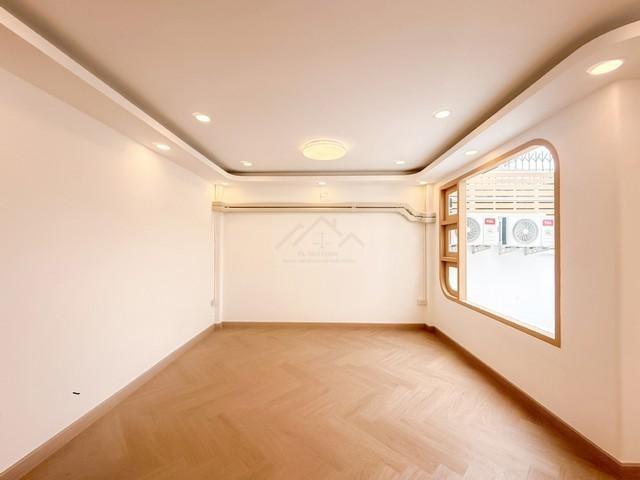 PB5883ขายบ้าน Style Minimal Nordic ซอยนวลจันทร์ 36 ใกล้เลียบด่วน เกษตรนวมินทร์ 5