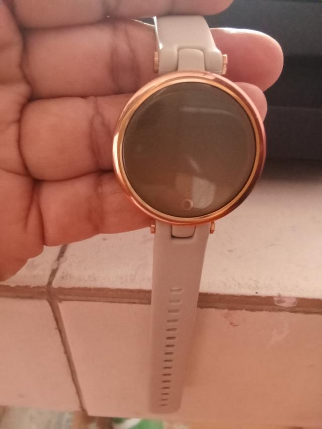 ขาย smartwatch ยี่ห้อ garmin รุ่น lilly