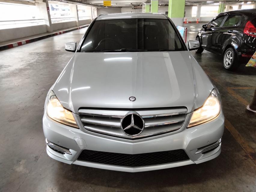 Mercedes-Benz C200 CGI (W204 Facelift) ปี 2013 จดปี 14 รูปที่ 4