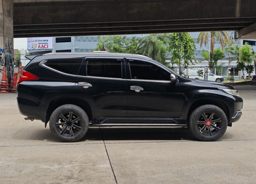 Mitsubishi Pajero Sport 2.4 GT 2WD ปี 2017 รูปที่ 4