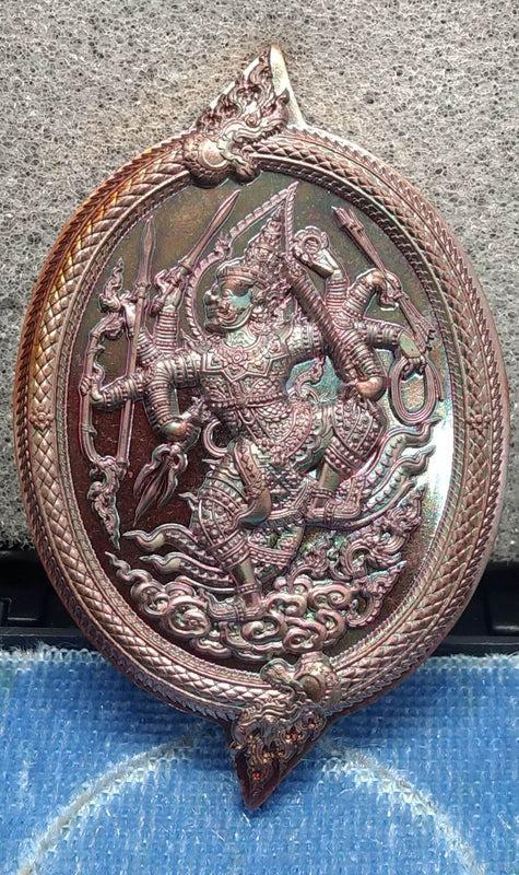 Thao Wessuwan Amulet – “Rūn Duang Setthi Baramee Maha Wes