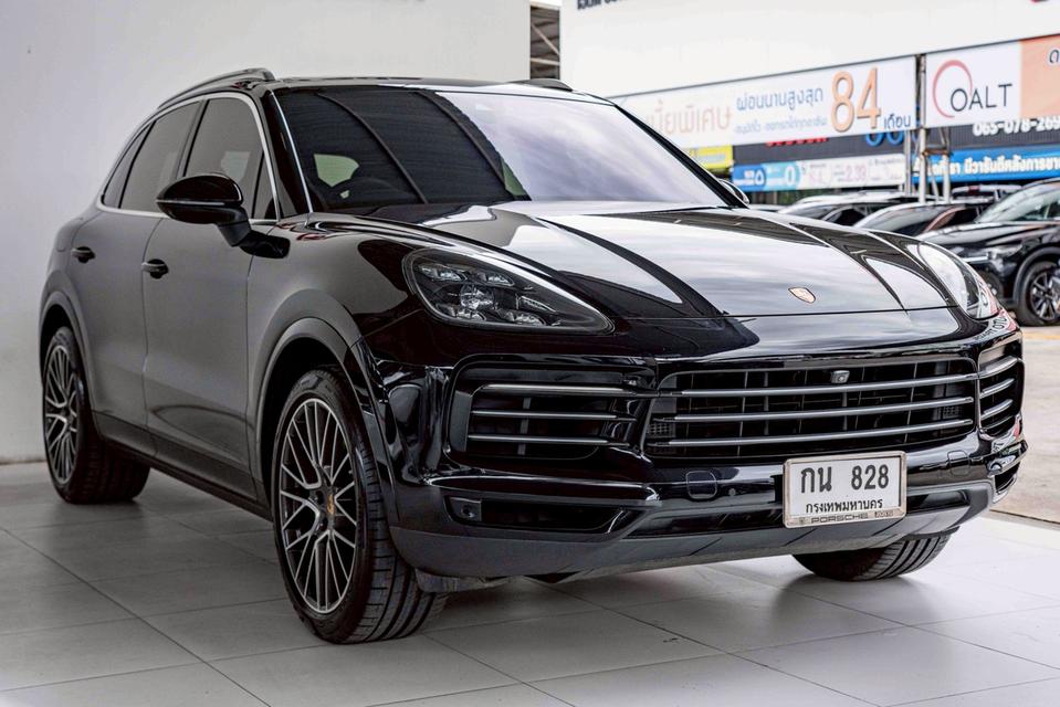 รหัสรถ NP828 PORSCHE CAYENNE 3.0 E-HYBRID COUPE 2020 6