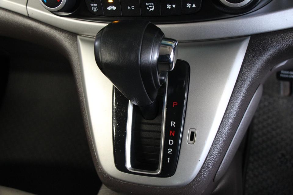 HONDA CR-V 2.0E 4WD 8