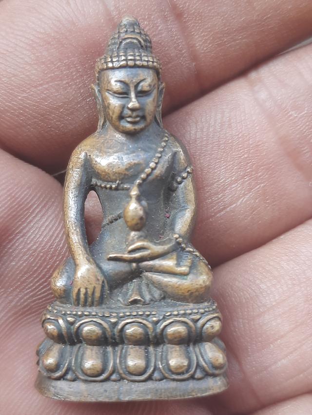 พระเครื่อง 8