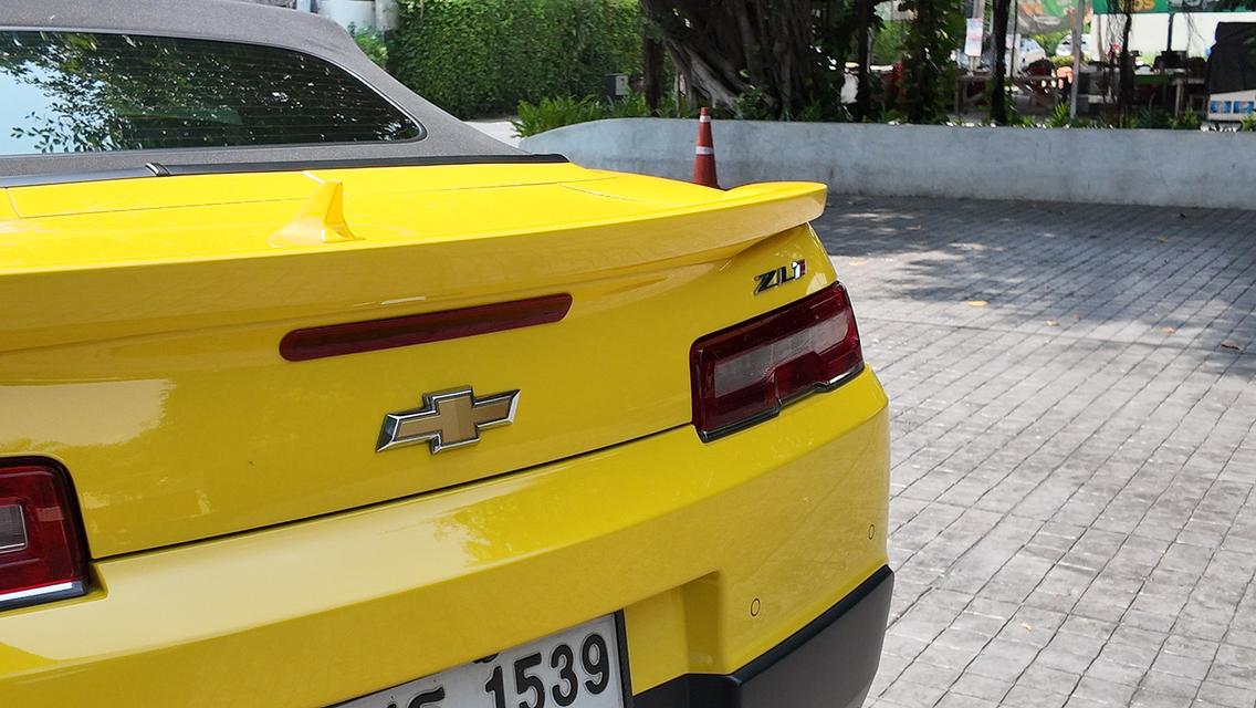 Chevrolet Camaro 6.2 Convertible ZL1 2019 สีเหลือง ราคาดี พวงมาลัยขวา หายากช้าอด รูปที่ 7