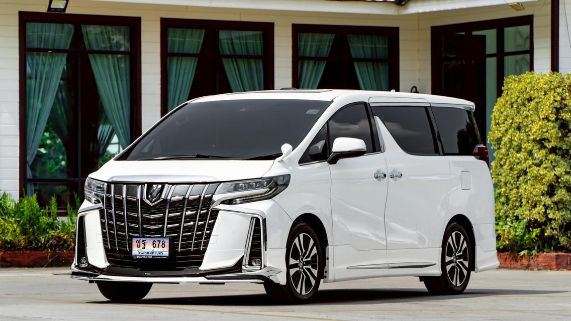 Toyota Alphard SC Package Modellista 2023 สีขาว ไมล์น้อย