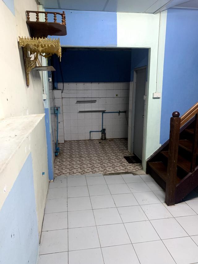 บ้านทาวน์เฮ้าส์ 16 ตารางวา 12