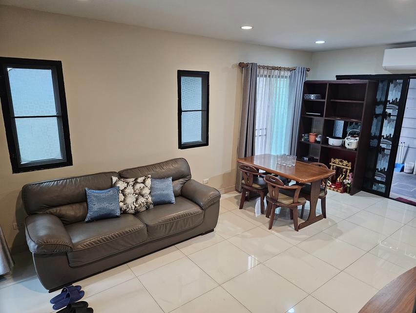 ขายทาวน์โฮม 3ชั้น บ้านกลางเมืองพระรสม2-พุทธบูชา บางมด จอมทอง กทม 2