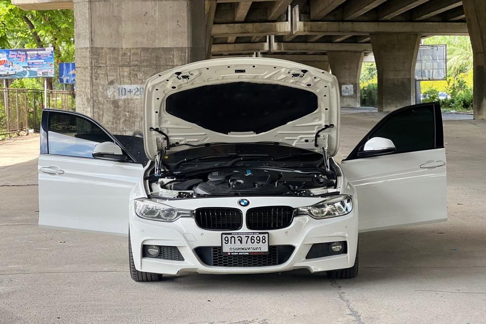 BMW 330e M Sport F30 AT ปี 2022 9