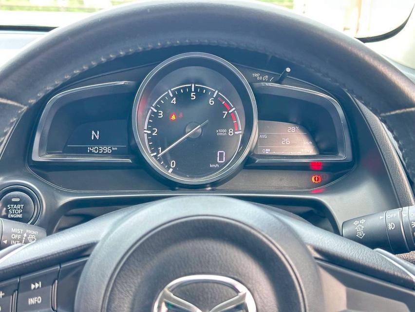 รหัสรถ QT9017 Mazda2 Skyactive 1.3 Sport High connect เกียร์ Auto สีดำ ปี2017 15