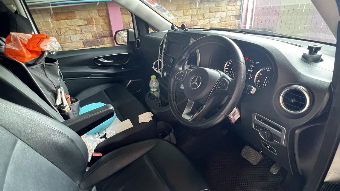 Mercedes-Benz Vito รุ่น 116 Tourer Select full option 8