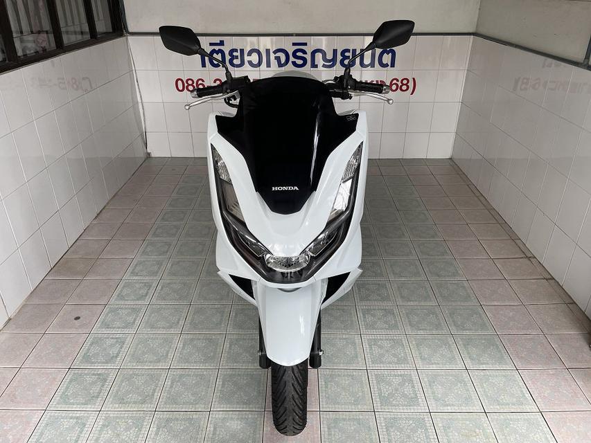 PCX160 สมุดคู่มือครบ กุญแจครบ รถใช้น้อย ไมล์แท้ สภาพดี เครื่องเดิม ศูนย์ตรง ชุดสีไร้รอย ผ่อนได้ วิ่ง5000 ปลายปี64 3