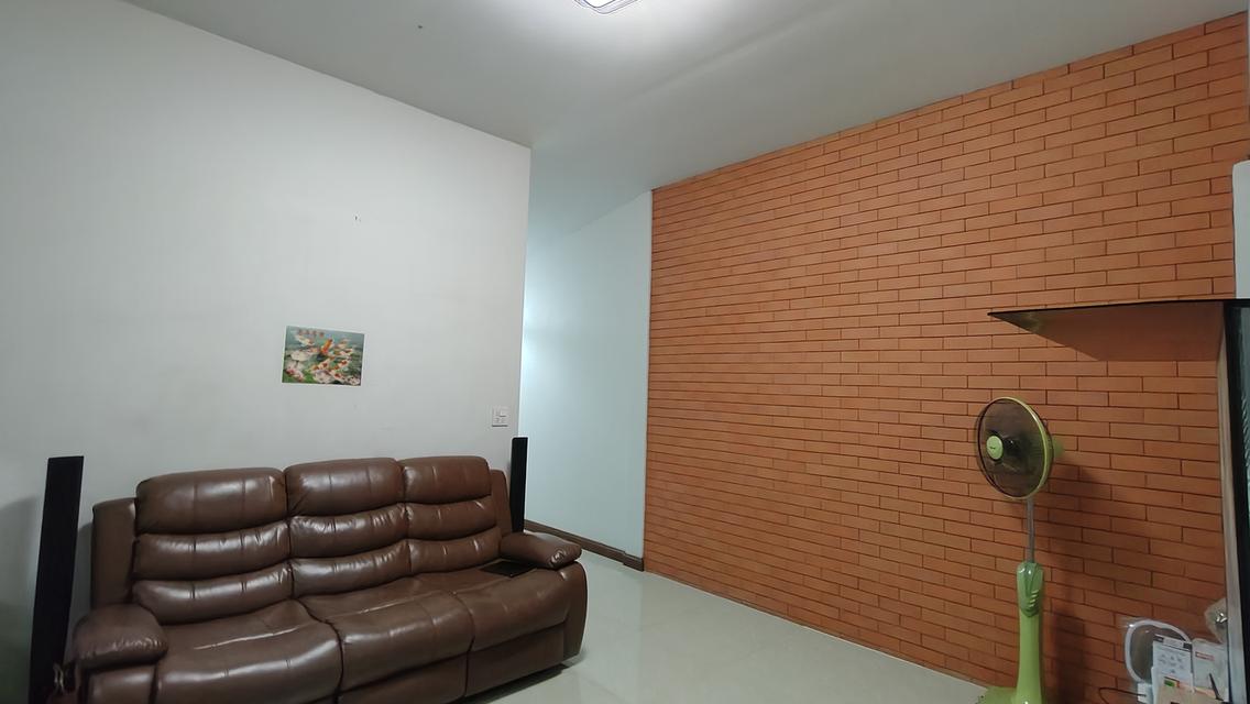 บ้านแฝดชั้นเดียว​ 32.5 วา​ ราคาคอนโด​ ติดถนน​ใหญ่​  พุทธมณฑล​สาย​2​ 7
