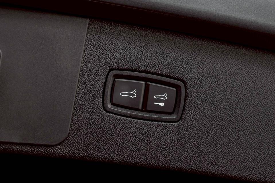 รหัสรถ PR2868 𝗣𝗼𝗿𝘀𝗰𝗵𝗲 𝗖𝗮𝘆𝗲𝗻𝗻𝗲 𝗘-𝗛𝘆𝗯𝗿𝗶𝗱 ปี 𝟮𝟬𝟮𝟬 รูปที่ 14