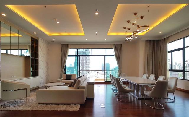 Condo for rent Supalai Elite Sathorn-Suanplu,penthouse features 4 beds, 4 baths, on high floor 6