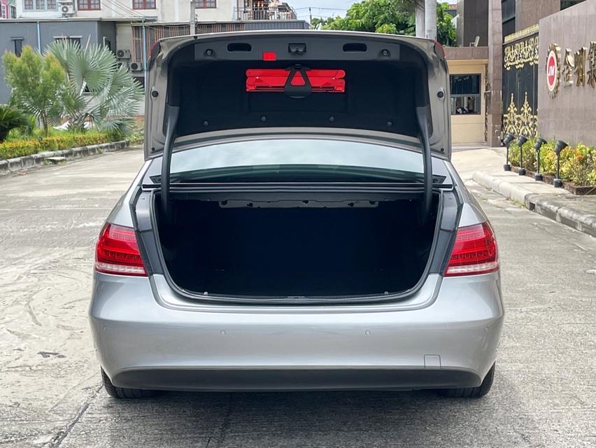 รหัสรถ DWC8640 MERCEDES BENZ E300 2.2 BLUETEC HYBRID EXECUTIVE ปี 2015 สภาพนางฟ้า 11
