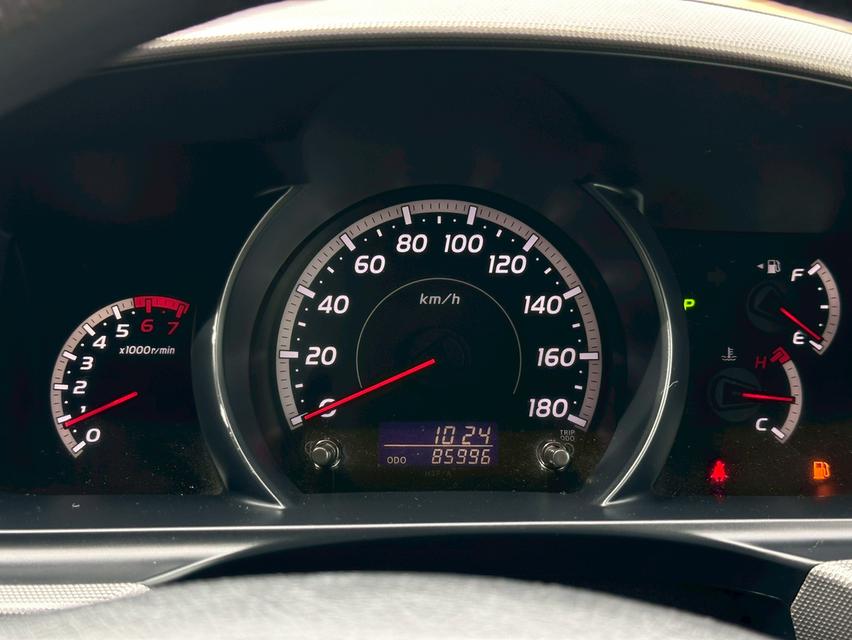 รหัสรถ PAT7997 TOYOTA VENTURY 2.7V ปี2011 18