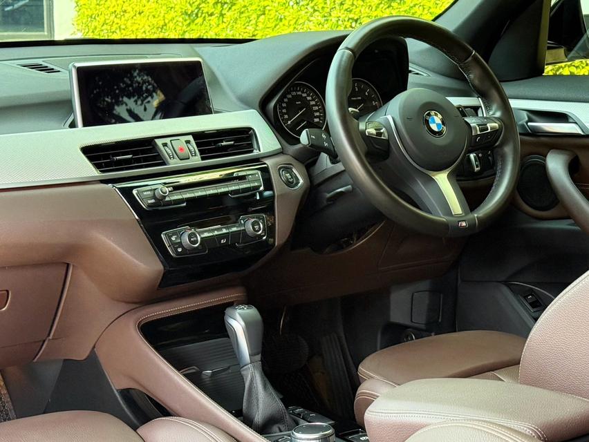 2020 BMW X1 20D MSPORT รถมือเดียวออกป้ายแดง รถวิ่งน้อยเพียง 70,000 กม เข้าศูนย์ตามระยะ รถไม่เคยมีอุบัติเหตุครับ 12