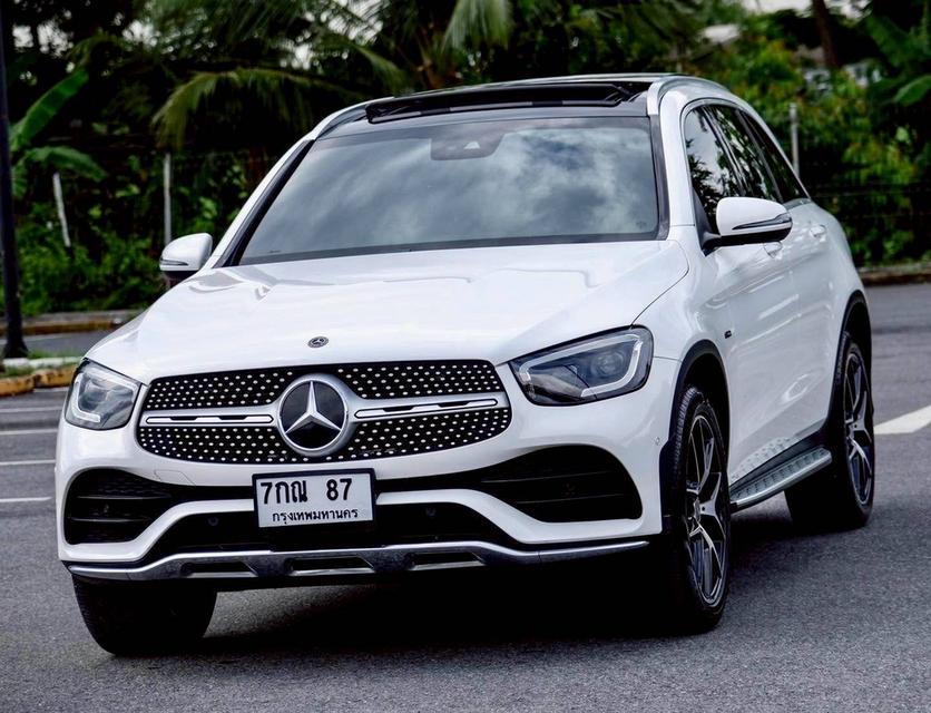 รหัสรถ PR87 + Benz GLC 300e 4MATIC AMG Dynamic จดทะเบียนปี 2022