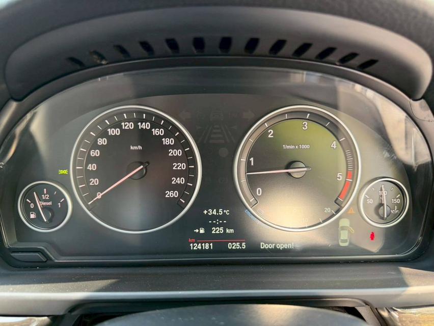 BMW 520D TOP 2011 ดีเซล 17