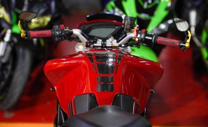 MV Agusta Brutale 800 Dragster ปี 2016 5