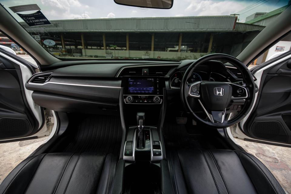 Honda civic 1.8 EL เบนซิน AT ปี 2016 ตัวท๊อป สีขาว 6