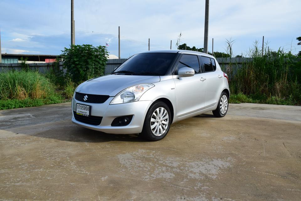 ขายพร้อมทะเบียนสวยๆ 155000 บาท SUZUKI SWIFT 1.2 ตัวท็อปสุด ออโต้ กุญแจคีเรท ภายในสวยกิ๊ฟ ขับสนุก ยางดันล็อป CD ABS AIRBAG โทร0957401229 ไลน์ UTBP รูปที่ 7