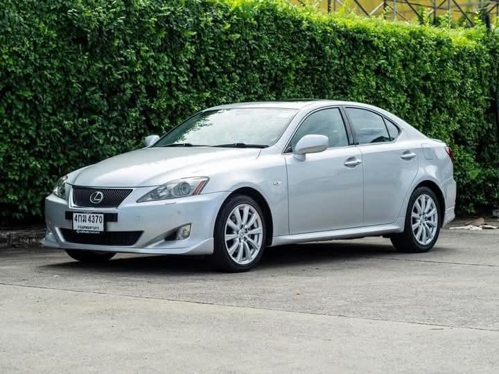 ปล่อยขาย Lexus IS 460 3