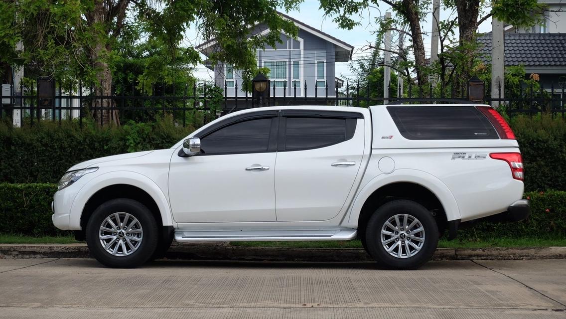 รหัสรถ KN9248 MITSU TRITON PLUS DOUBLE CAB 2.4 รุ่น GLS LTD ปี 2018 รูปย่อยที่ 4