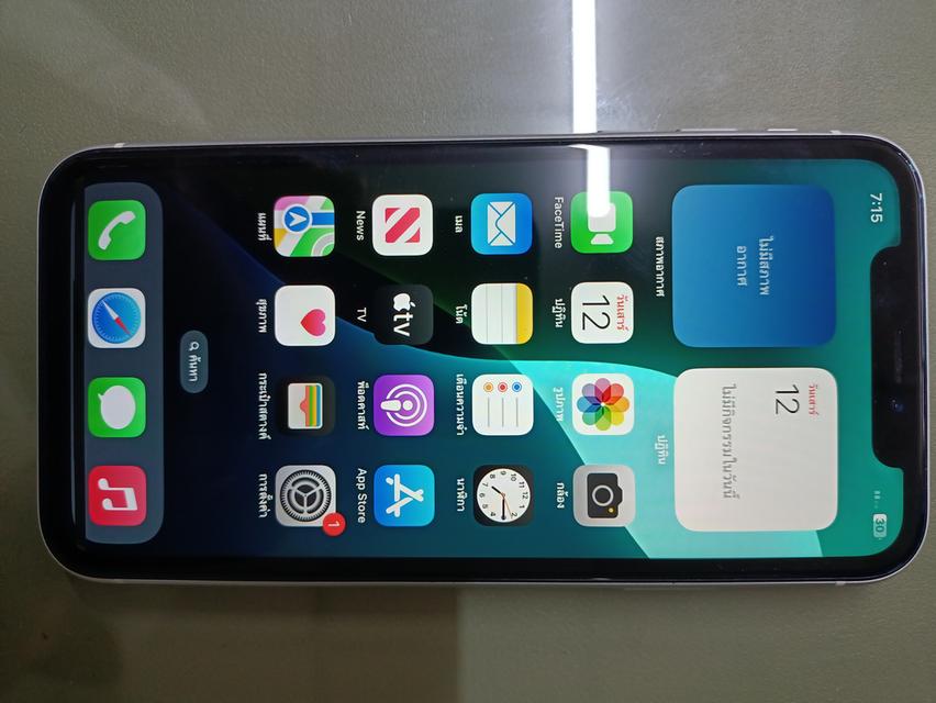 IPhone XR 128 GB สีขาว