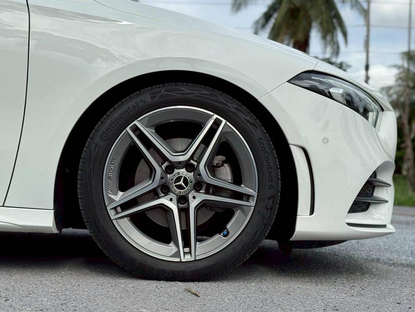 Benz A200 AMG 2022 รถสภาพป้ายแดง แต่ประหยัดไปถึง 1 ล้านบาท 7