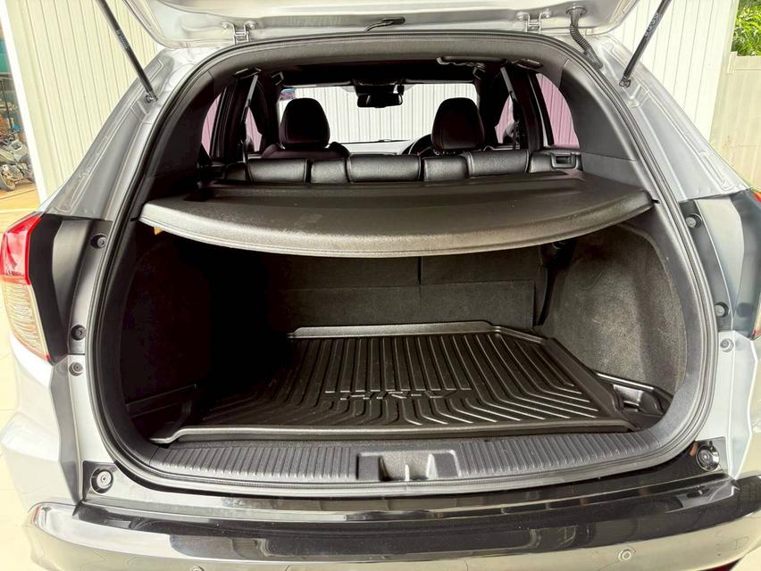 Honda HRV 1.8RS ปี20 14