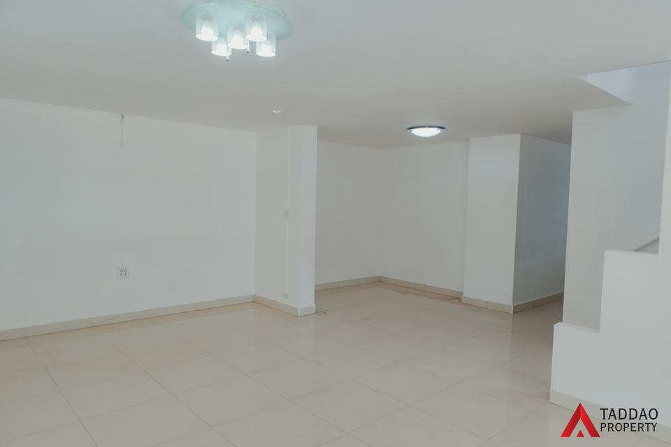 ขายบ้านเดี่ยว 2 ชั้น รีโนเวทใหม่พร้อมเข้าอยู่ 11