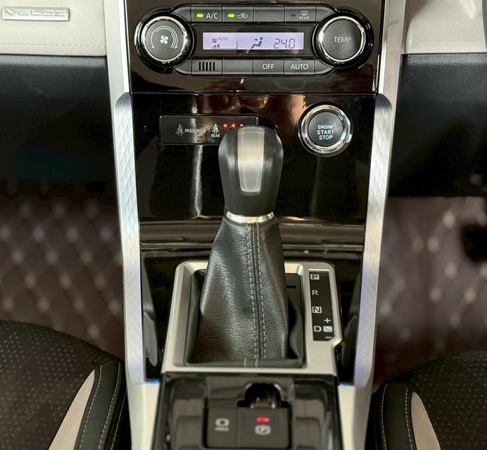 Toyota Veloz 1.5Smart ปี22 9