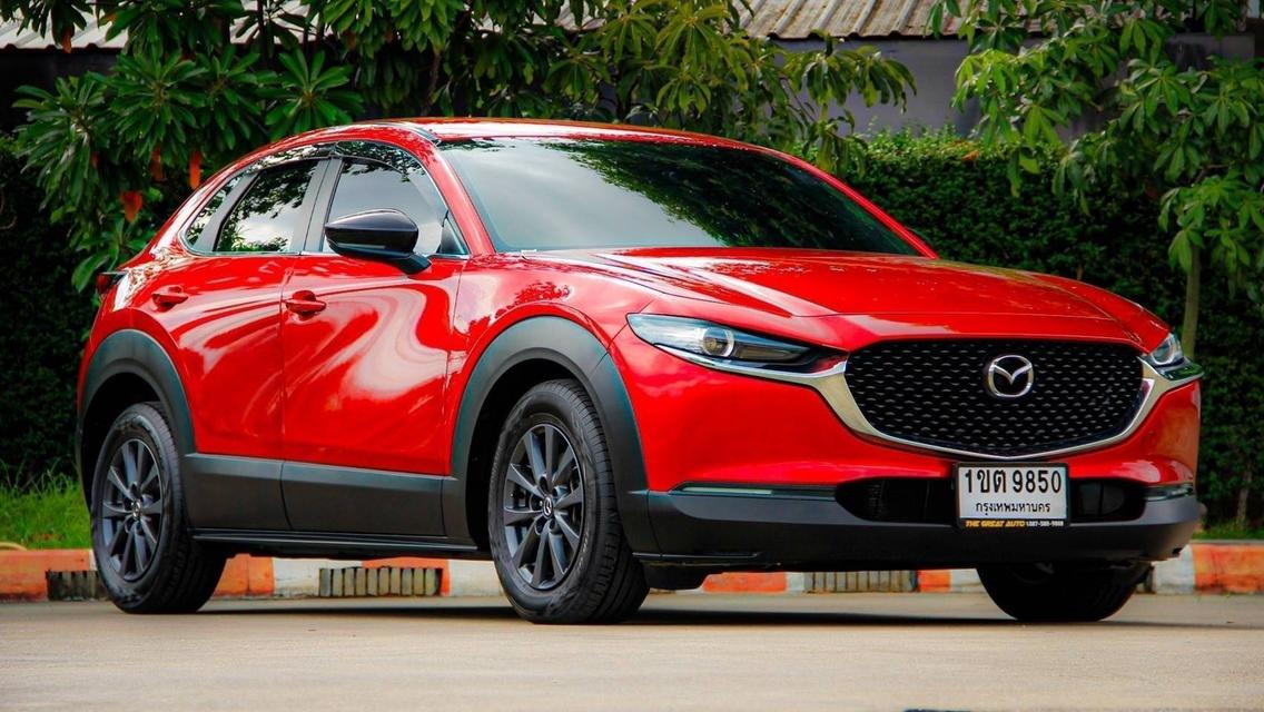 MAZDA CX-30 2.0 S ปี 2020 (โฉม ปี19-ปัจจุบัน) เครื่องยนต์เบนชิน สีแดง เกียร์ AUTO ไมล์เพียง 101,456 km. . 2