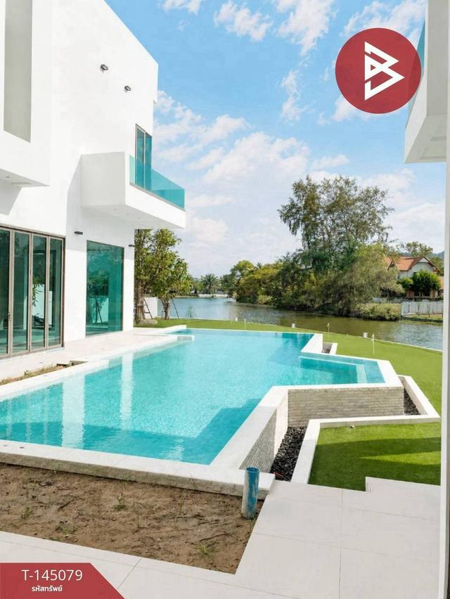 ขายบ้านเดี่ยวหรู เนื้อที่ 313.3 ตร.วา ริมทะเลสาบ สไตล์ Modern Luxury Resort ตำบลบางพระ อ.ศรีราชา ชลบุรี 4