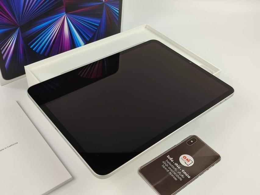 รูป ขาย/แลก iPad Pro 2021 (Gen3) 11นิ้ว 2TB (Wifi) สี Silver ศูนย์ไทย ใหม่มือ1 แกะเช็ค ยังไม่แอค เพียง 37,900 บาท  3