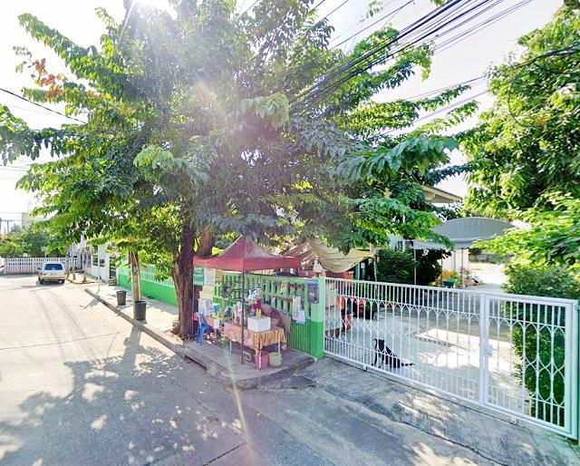 ARL บ้านทับช้าง 3.5 กม คฤหาสน์ 2 ชั้น 1ไร่ รร.นานาชาติแอสคอท 2.5 กม. สิ่งอำนวยครบครัน 3 นอน 3 น้ำ ตลาดการเคหะกรุงเทพกรีฑ 6
