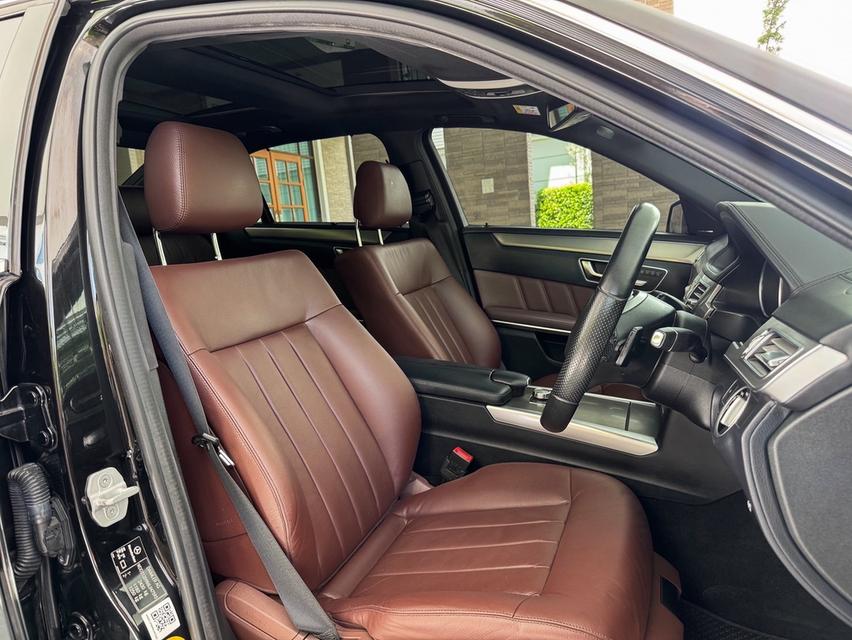 รหัสรถ AVA2882 💙 Benz E300 AMG W212 ตัว Top ปี 15 limited edition! Facelift 11