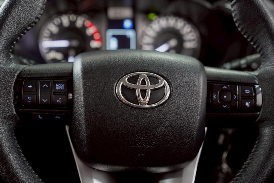 TOYOTA HILUX REVO 2.4 MID PRERUNNER 4ประตู AT ปี 2022 12
