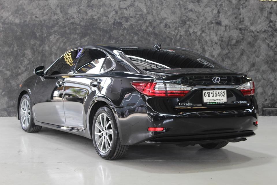 รหัสรถ JRS5482 Lexus ES300h ปี 2017 7