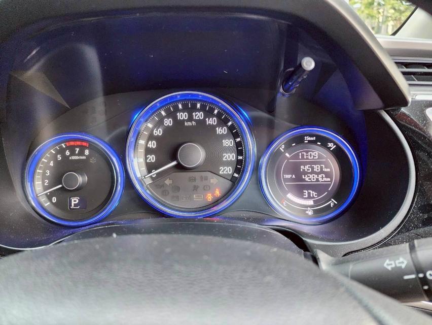 ขาย Honda City 1.5SV ปี17 6