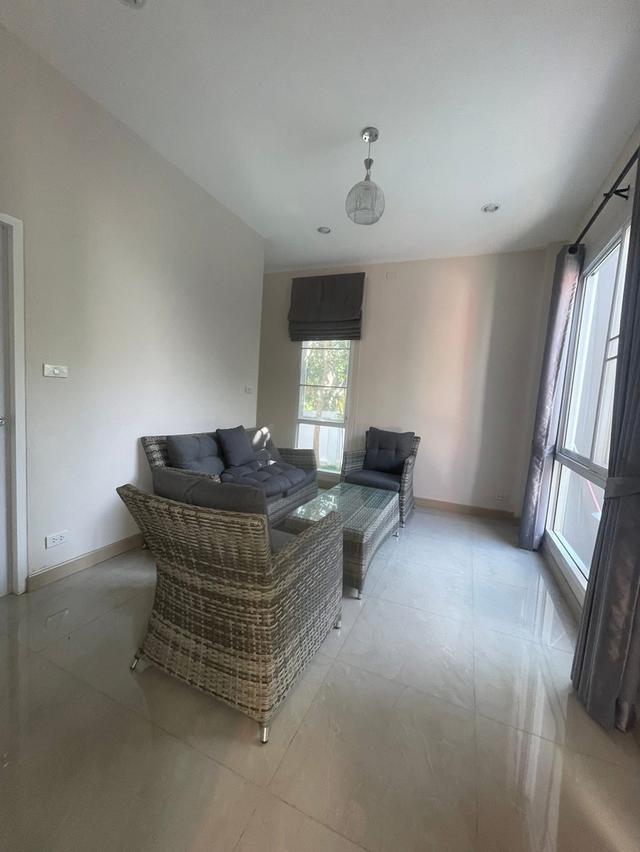 บ้านเดียวสองชั้น4นอน4ห้องนำ้ 6