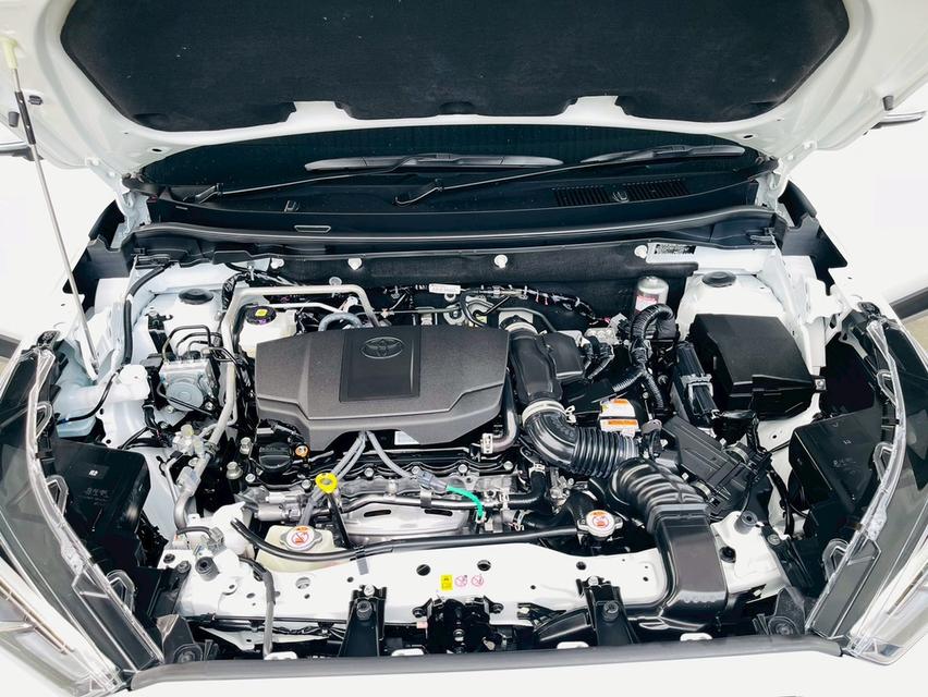 Toyota Yaris Cross HEV Premium Luxury ปี24 แท้ วิ่ง8พันโลแท้ รูปที่ 7