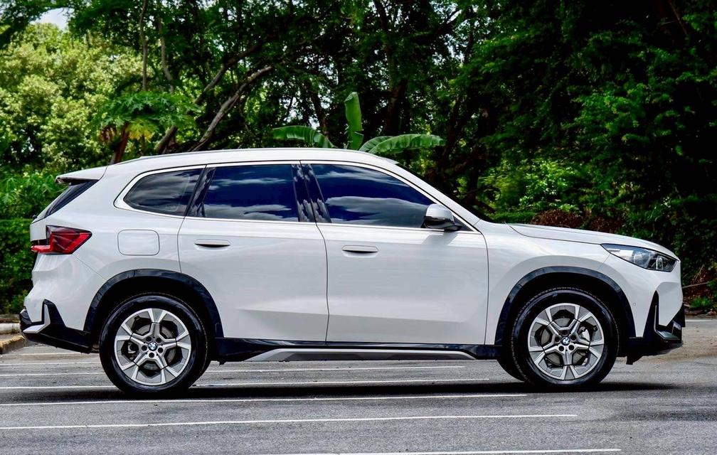 รหัสรถ PR2747 + BMW X1 (U11) sDrive 20I X Line จดทะเบียนปี 2025 วิ่งเพียง 10,000Km  15