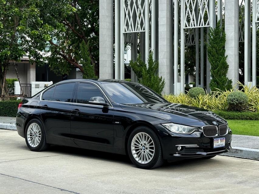 🔵⚪️ BMW 320d Luxury F30 2012 รหัส 63GR587