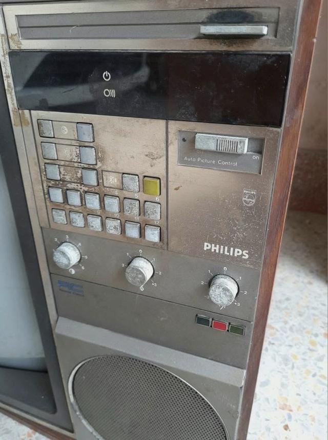 โทรทัศน์เก่าปี ยี่ห้อ Philips คลาสิค วินเทจลายไม้สวย รูปที่ 5