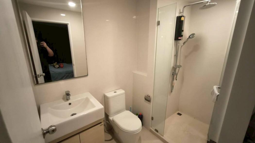 ขายคอนโดพร้อมผู้เช่า เมโทรลักซ์ รัชดา 36 ตรม. 1นอน 1 น้ำ ห้องริมสุด ใกล้ MRT สุทธิสาร และ ห้วยขวาง 5